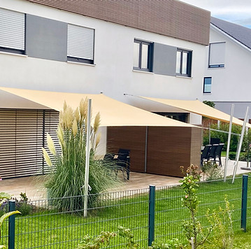 Sonnensegel Dreieck und Viereck
