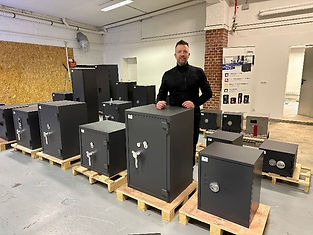 Robert Jarz im Showroom in Bad Vilbel