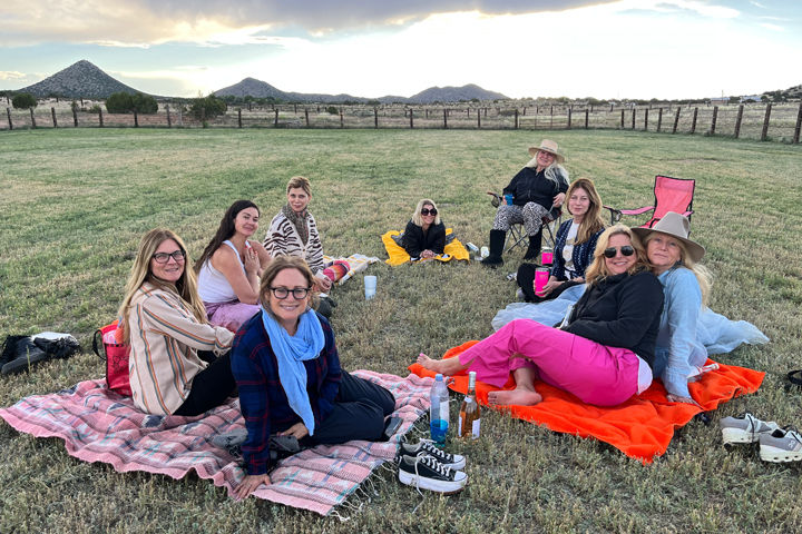 DD_Ranch_hanging_in_the_arena.jpg