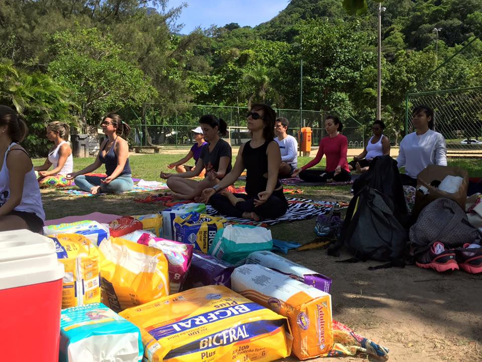 Yoga Beneficente: 27/11/16