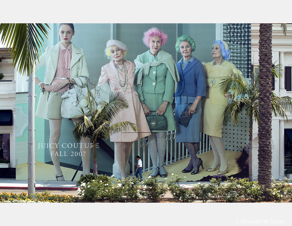 Juicy Couture, Beverley Hills, CA ©2007. Digital capture.