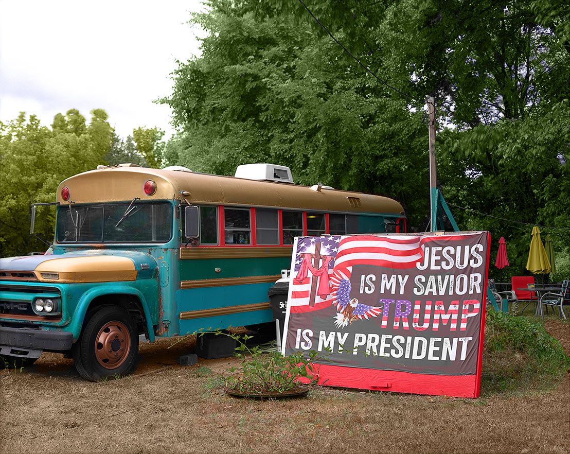 Trump Bus, Lenoir City, TN, ©2024