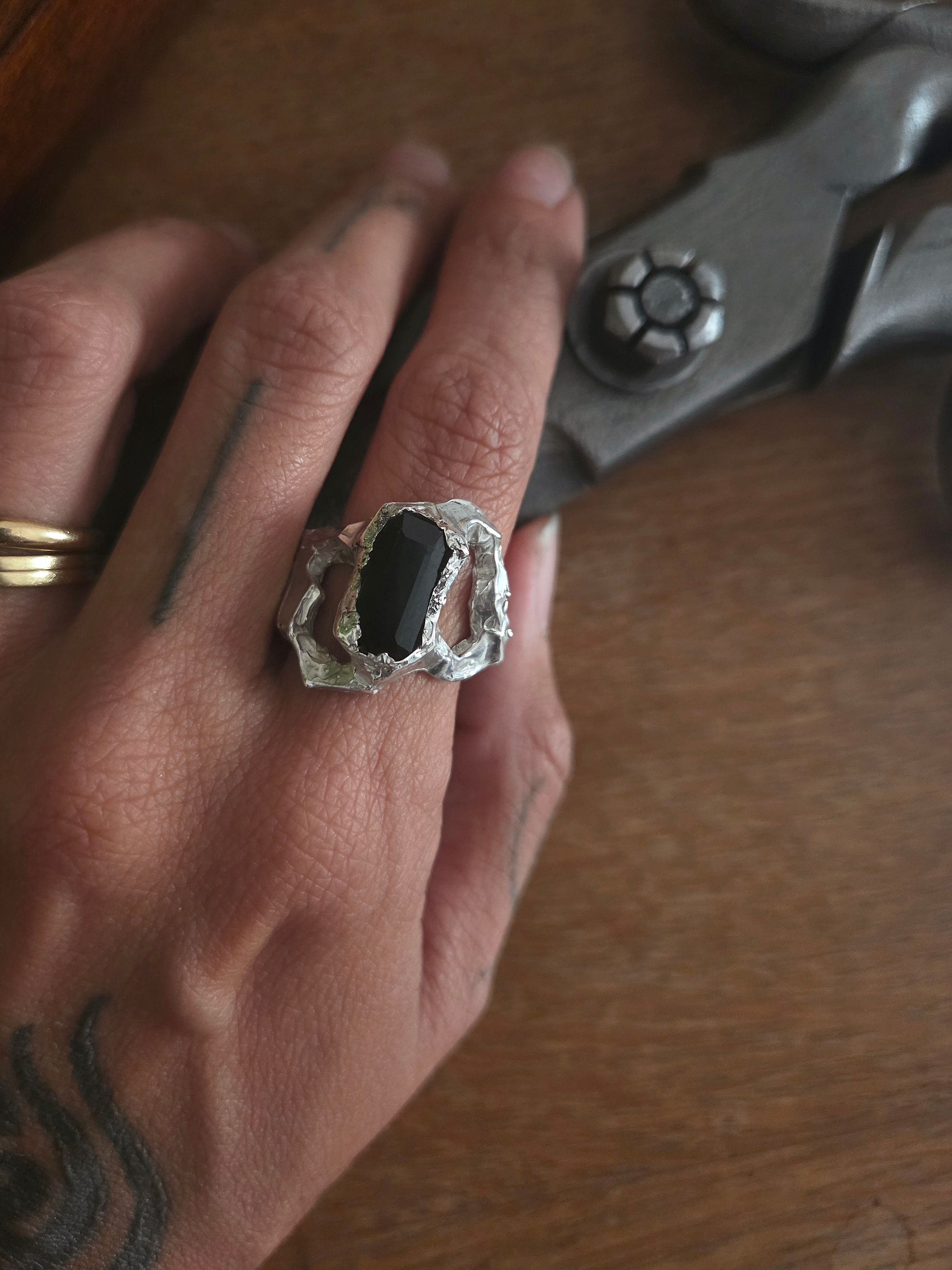 Bague Midori en argent et tourmaline / fait main