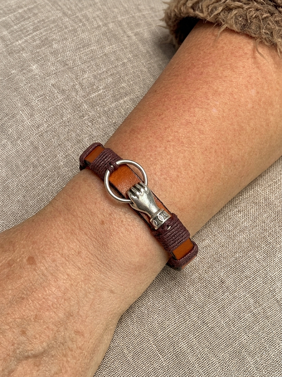 Miniature : Bracelet Main de Terre et de Feu