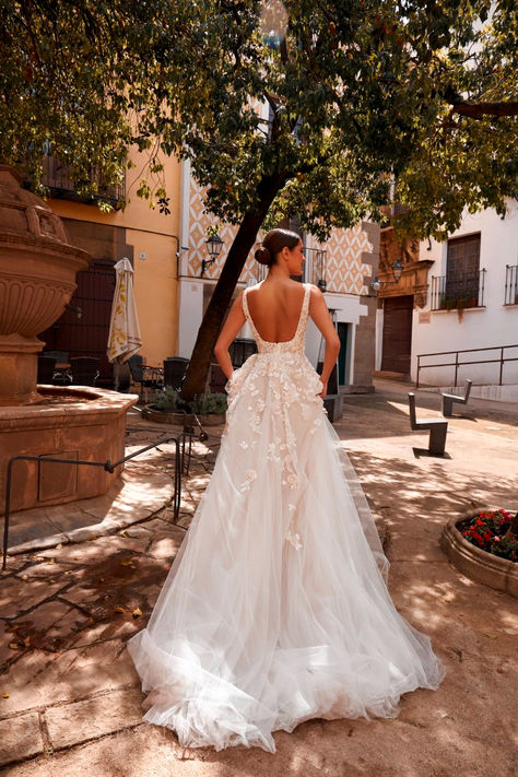 Сватбена рокля Lary Mille Bridal
