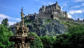 Beyond Big Ben: 15 Must-See UK Attractions for Your Ultimate Bucket List
