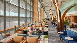 Which Airports Allow Free Lounge Access During Lengthy Delays?