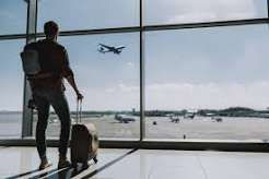 What Is the Most Reliable Way to Get from the South West to Heathrow Airport with Heavy Luggage?