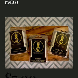 Golden Pineapple Candle Co