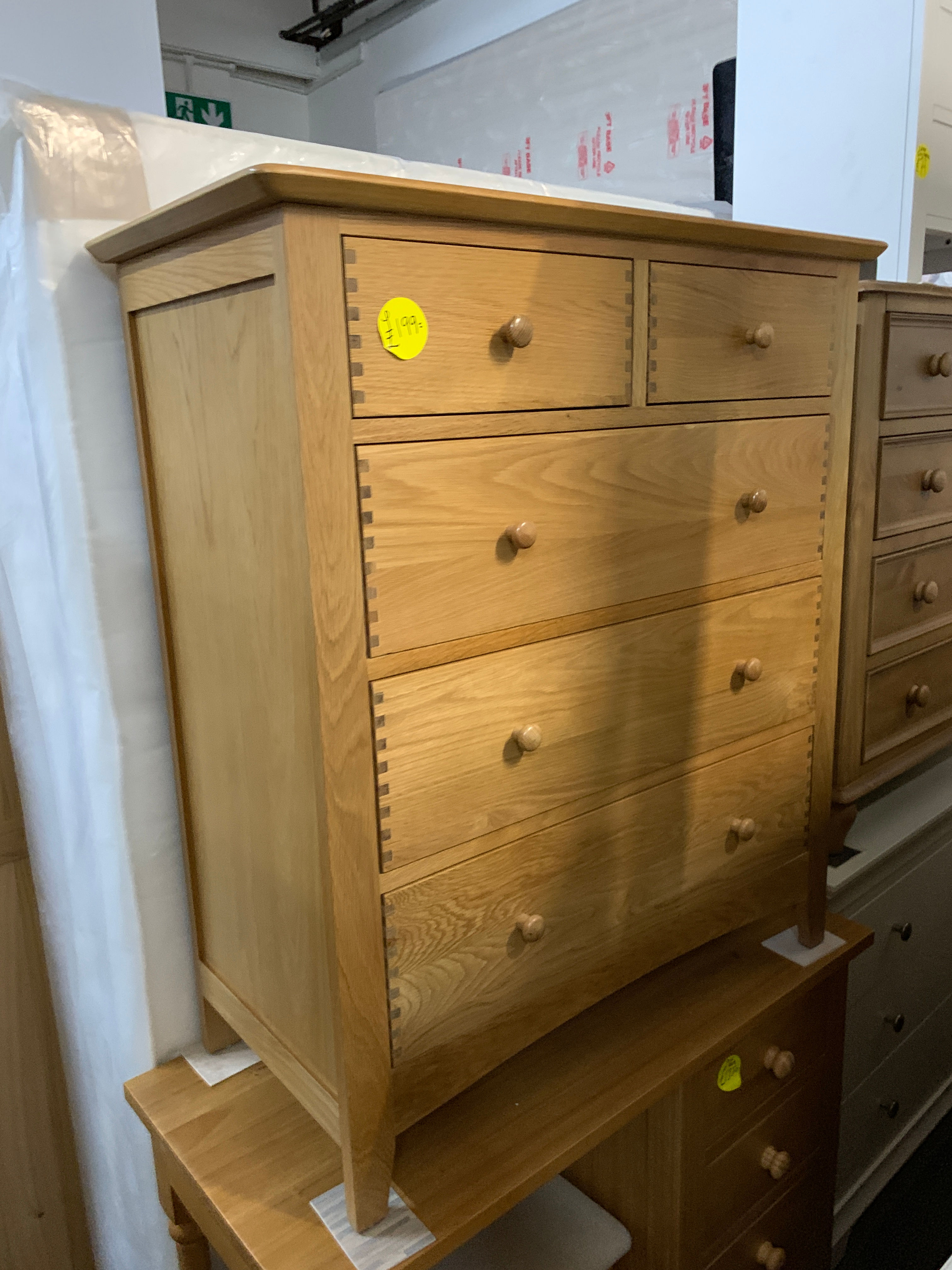 OAK 2 Over 3 Chest of Drawers