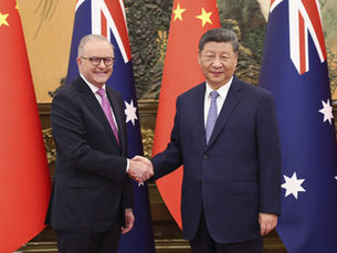China Seeks Stronger Ties with Australia Amid Trump Tariff Turmoil