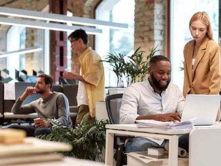 Casual jobs rise as full-time employment falls amid economic pressure