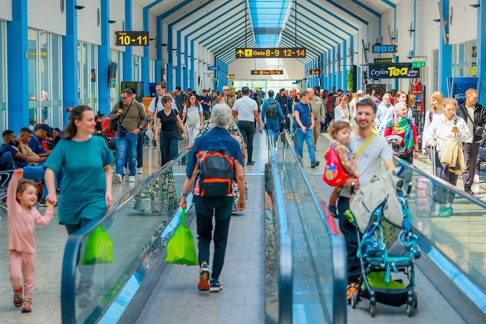 Sri Lanka welcomes 1.8 million tourists, earning $2.24 billion through September