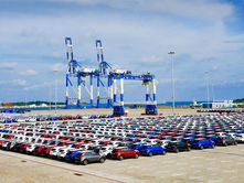 වාහන මිලදී ගැනීම් අඩුවෙයි - වෙළඳපළ ඉල්ලුම පහළට...