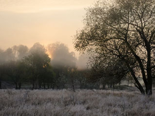 Australia Split Between Wintry Chill and Sunny Skies