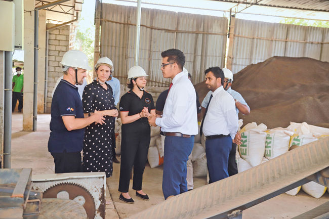 Australia powers Sri Lanka’s bio-fertiliser breakthrough with new technology