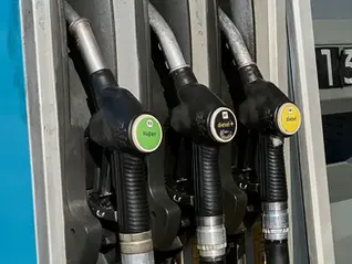 Fuel tax cut to end despite rising Middle East tensions
