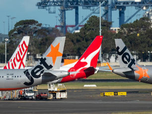Sydney Airport safety scare notification delayed four days