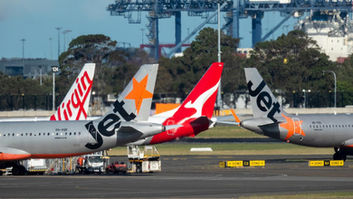 Sydney Airport safety scare notification delayed four days