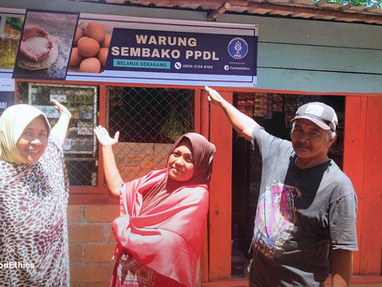Exchanging Plastic Waste for Daily Necessities to Build Economic Resilience with Local Communities in Bintan