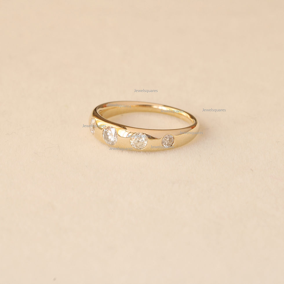 Thumbnail: 5 Diamonds Graduation Wedding Band, 14k Gold Stackable Ring Jewelry