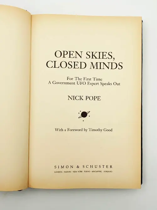 Miniatura: Open Skies Closed Minds