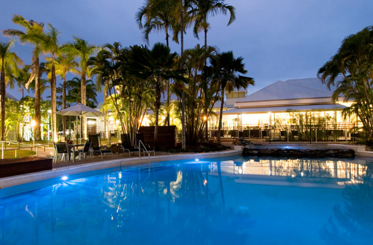 RYDGES SABAYA
