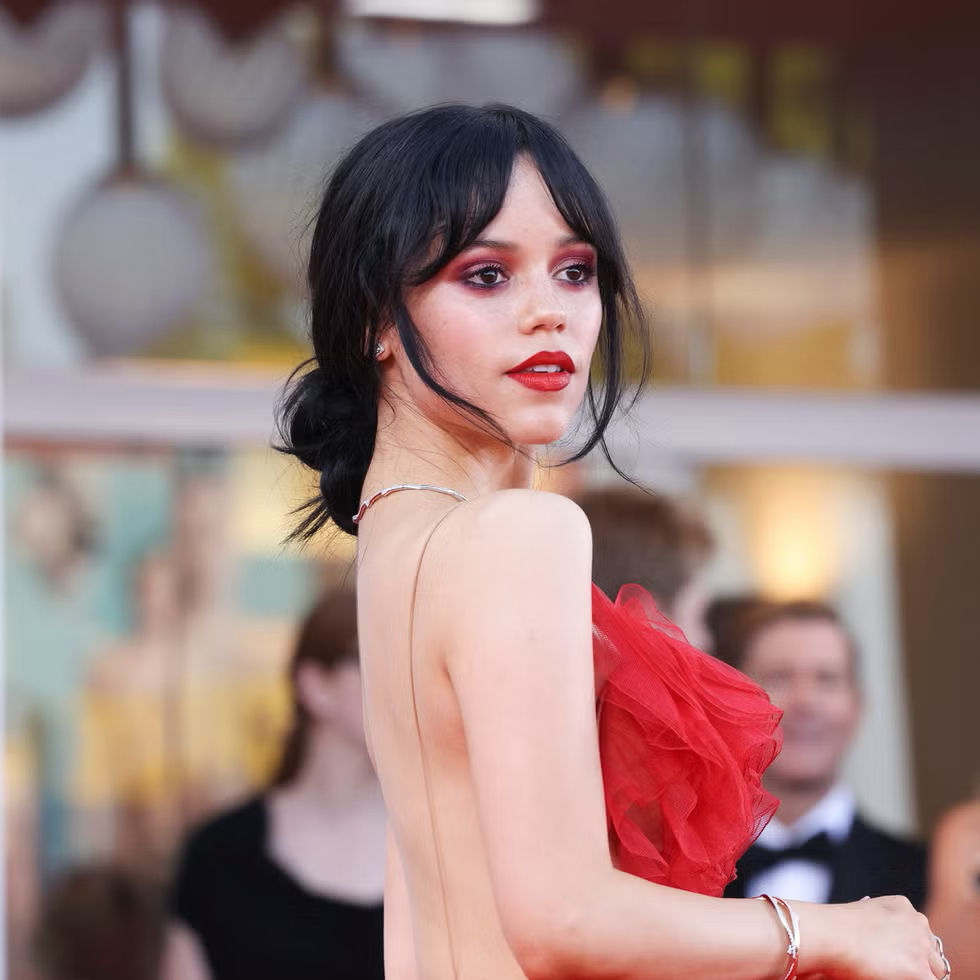 Curtain Bangs – der zeitlose Trend