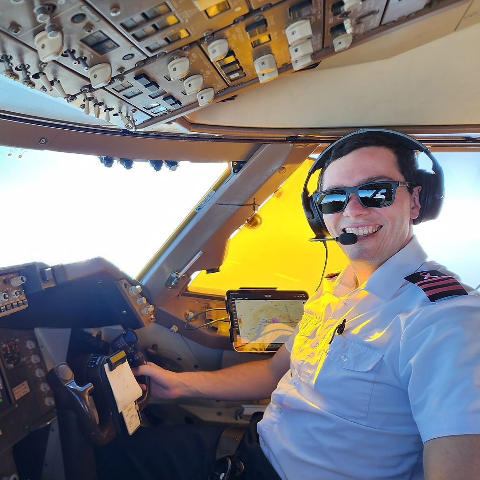 Daniel Campo pilot_SQUARE.jpeg