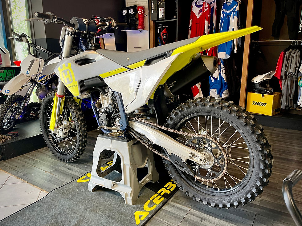 Miniatura: HUSQVARNA 250 FC 2023 (90,01€/mois)