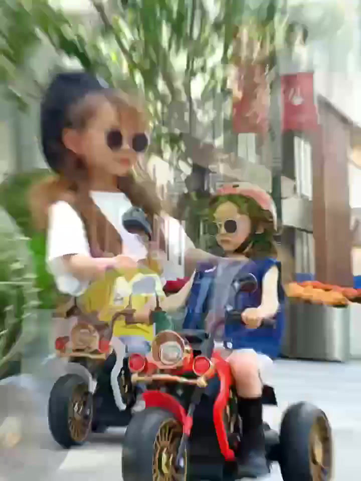 Miniatura: Motocicleta Antivuelco para Niños