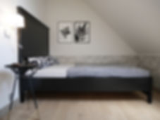P2560729-01.jpeg