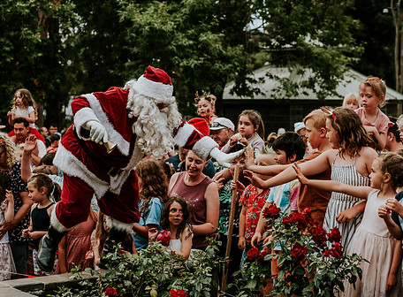 ulccarolsintheparc2022.lr-135.JPG