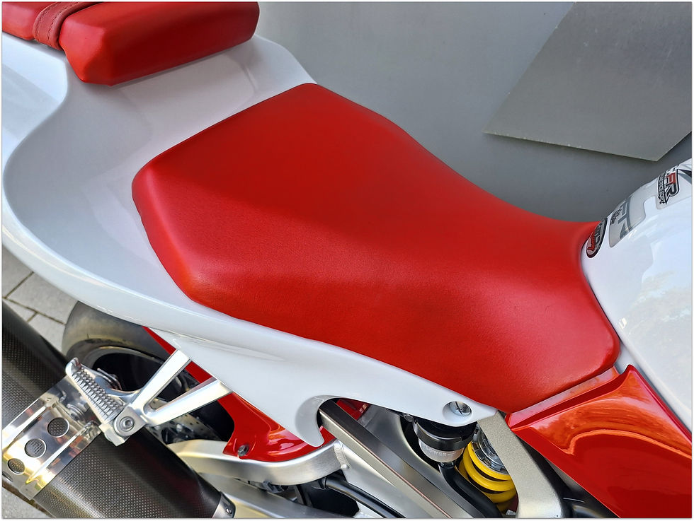 Thumbnail: SOLD - 1998 Yamaha R1