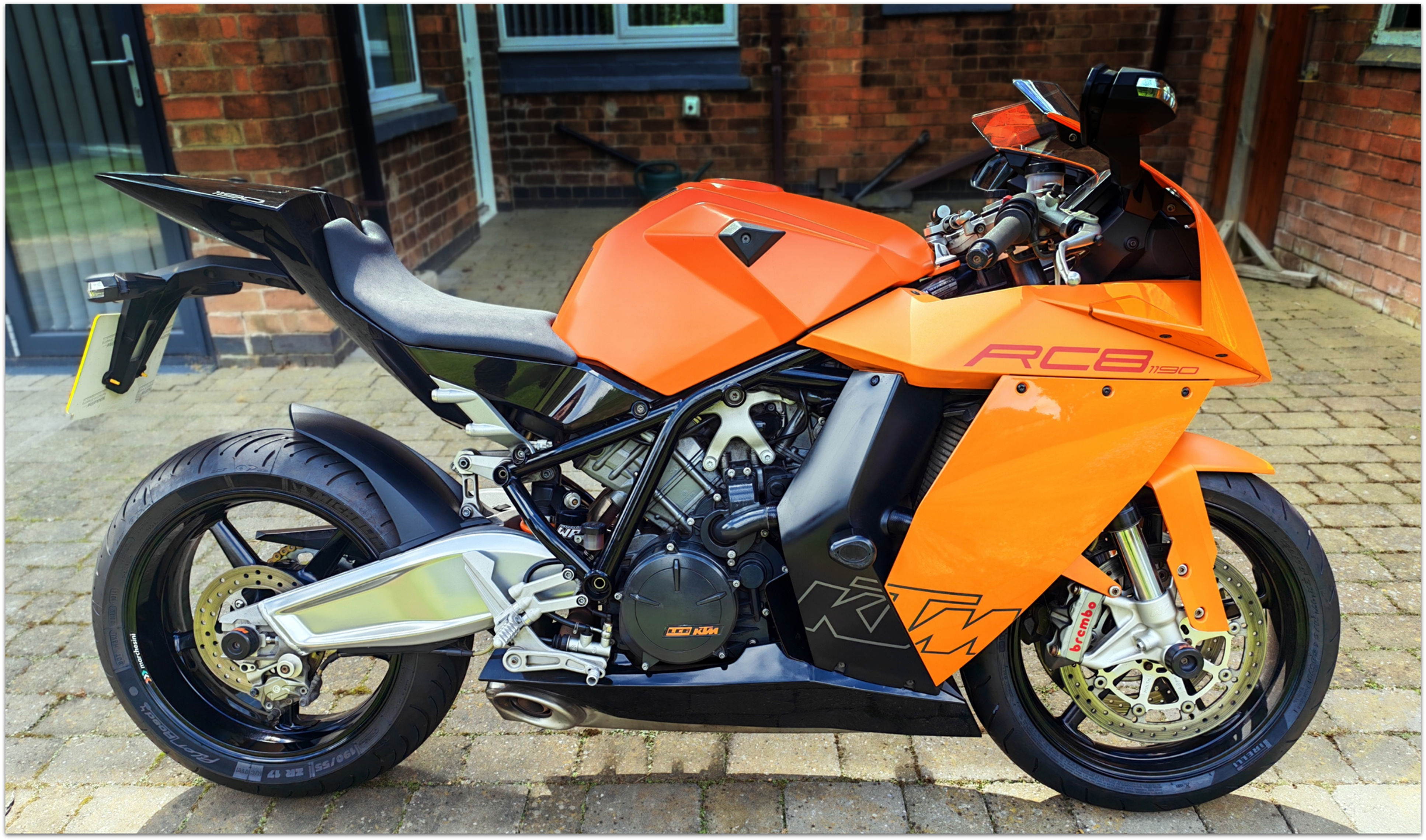 2009 KTM RC8