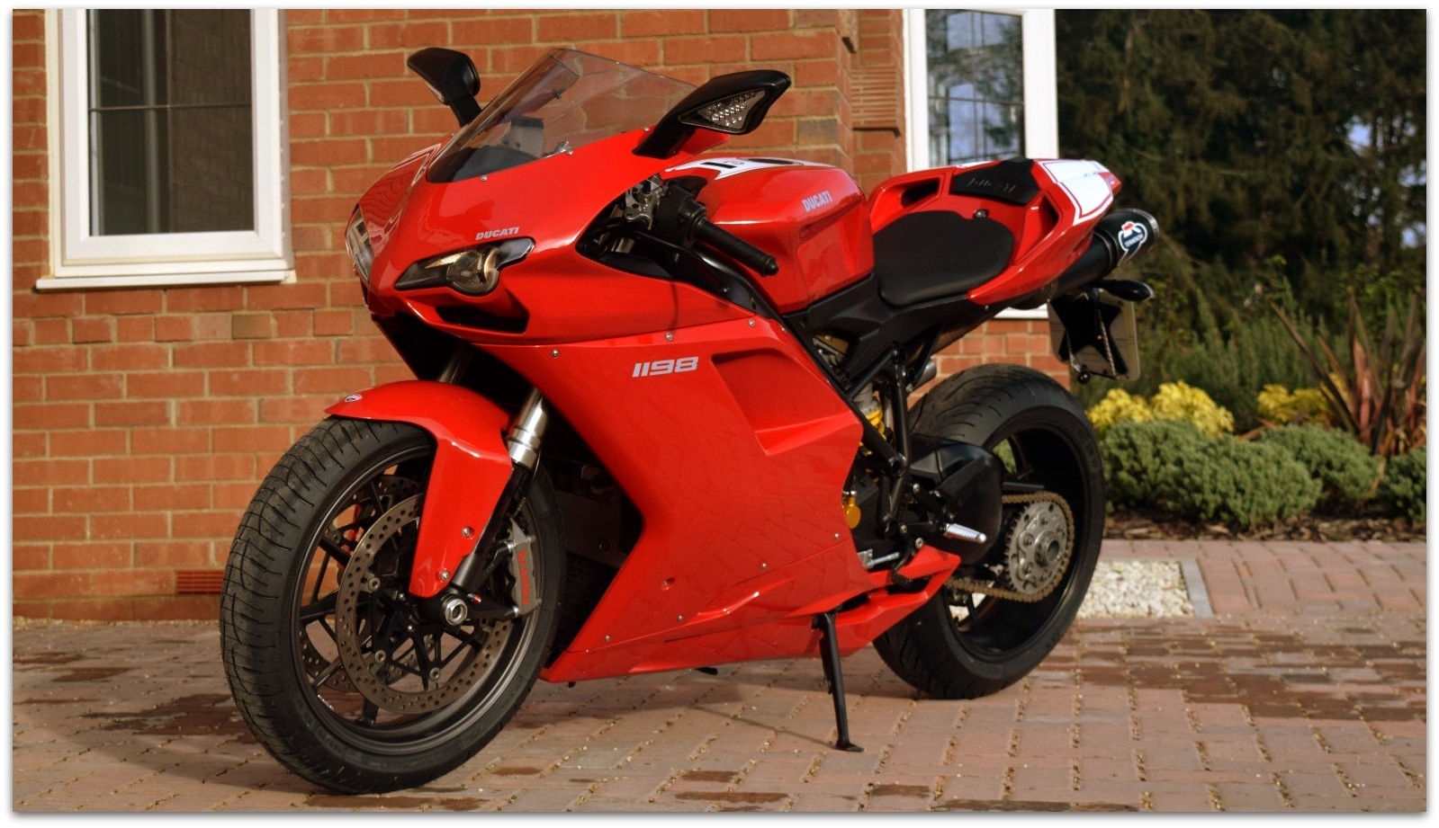 SOLD - 2011 Ducati 1198