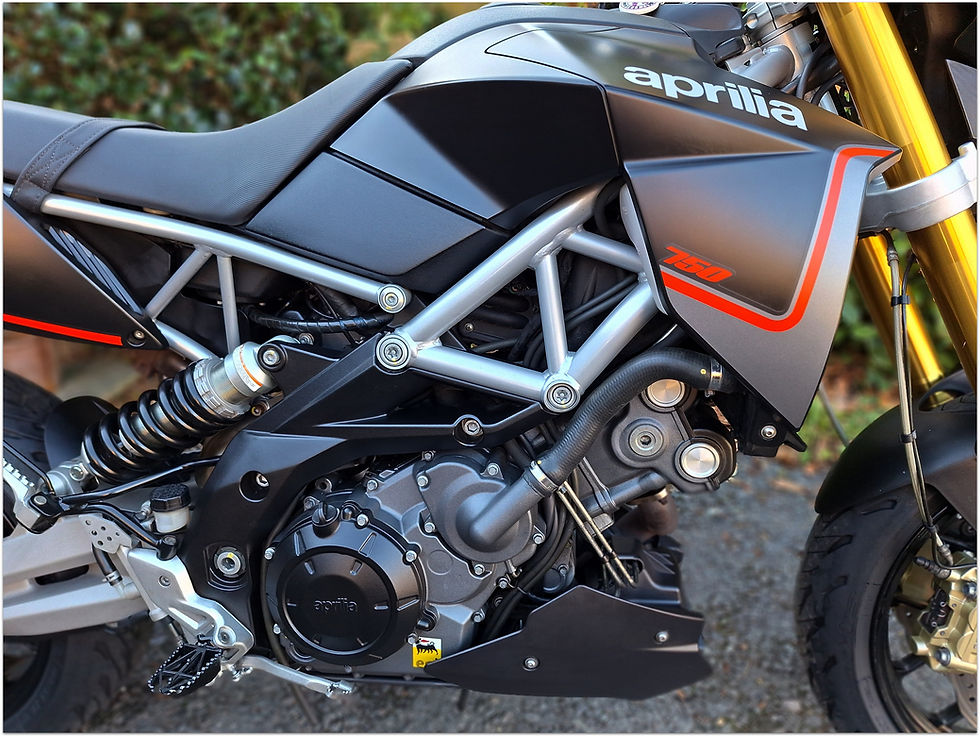 Thumbnail: SOLD - 2014 Aprilia Dorsoduro