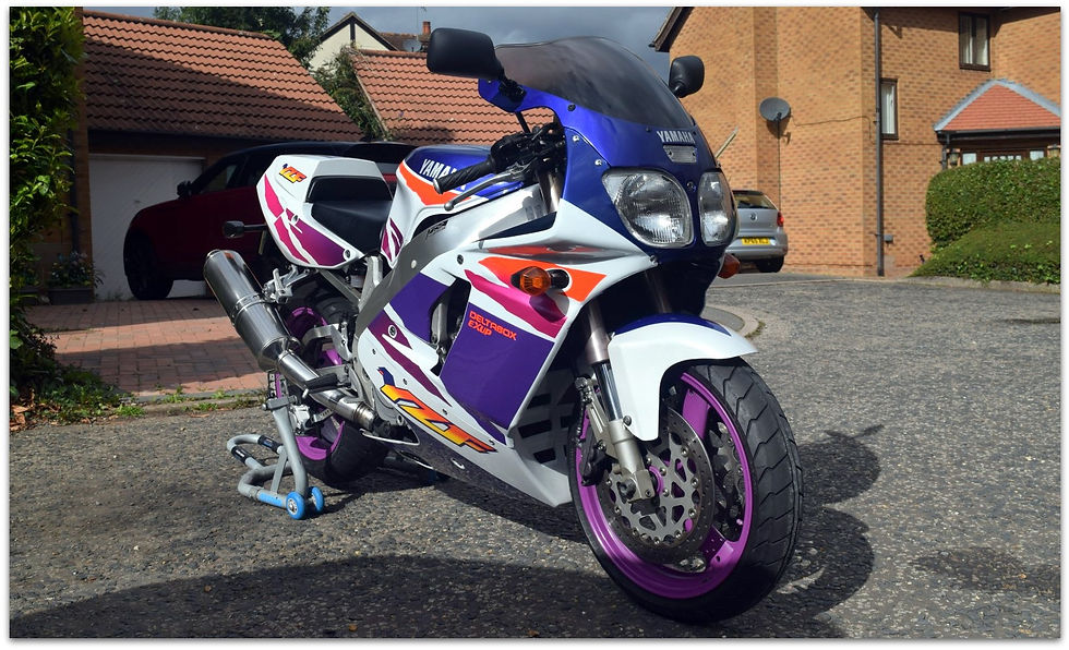 Thumbnail: SOLD - 1994 Yamaha YZF750R just 18,300 miles