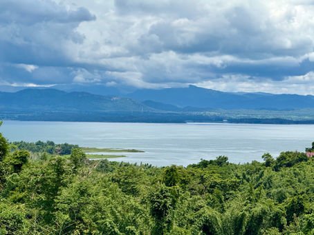 Lake Srinakarin, view from Huay Mae Khamin campground