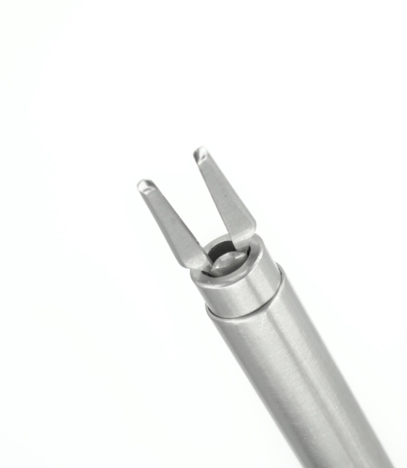 Прев'ю: Кліпаплікатор титанових кліпс, двобраншевий. Розмір L. Для кліпс (LT400). 10×33