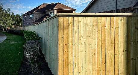 Cedar Neighborhood exterior fence Pearland, Tx