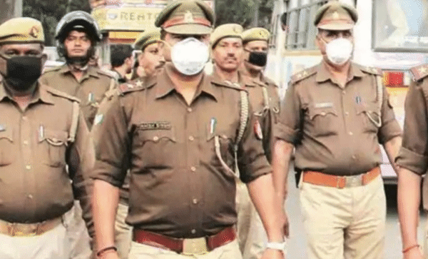 Uttar Pardesh Bhadohi : में ट्रक छुड़ाने का फर्जीवाड़ा फर्जी हस्ताक्षर-मोहर से पुलिस को लगाया चूना 9 Up Police Registers Fir Against Three Including Filmmaker Over Poster Of Film 'Kaali'- The Daily Episode Network