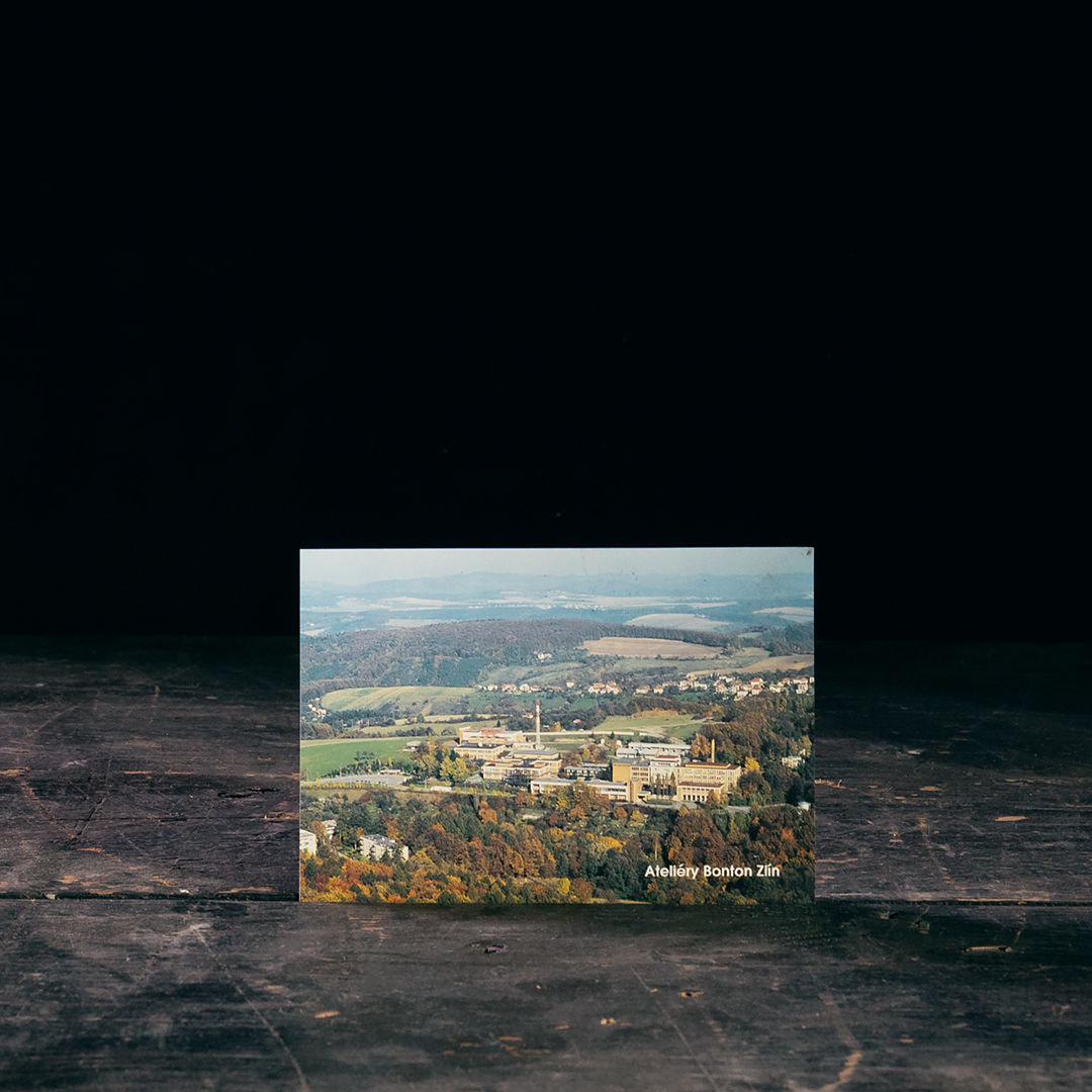 Pohlednice z filmových ateliérů