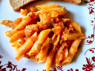 Arrabbiata Pasta ( Red Sauce Pasta ) 