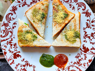 Bombay Masala Toast Recipe