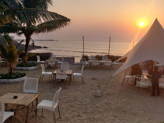 Restaurant Review : Cafe Saga, Uttan