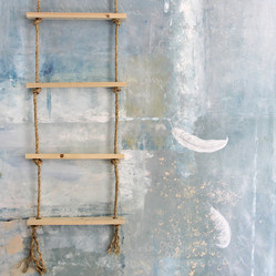 Ladder Float_Kristin Llamas_TheStudio208