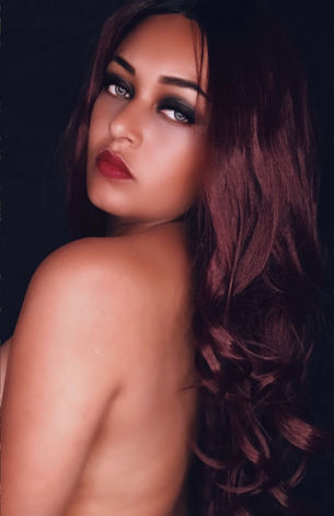 Good Girl Gone Burgundy!