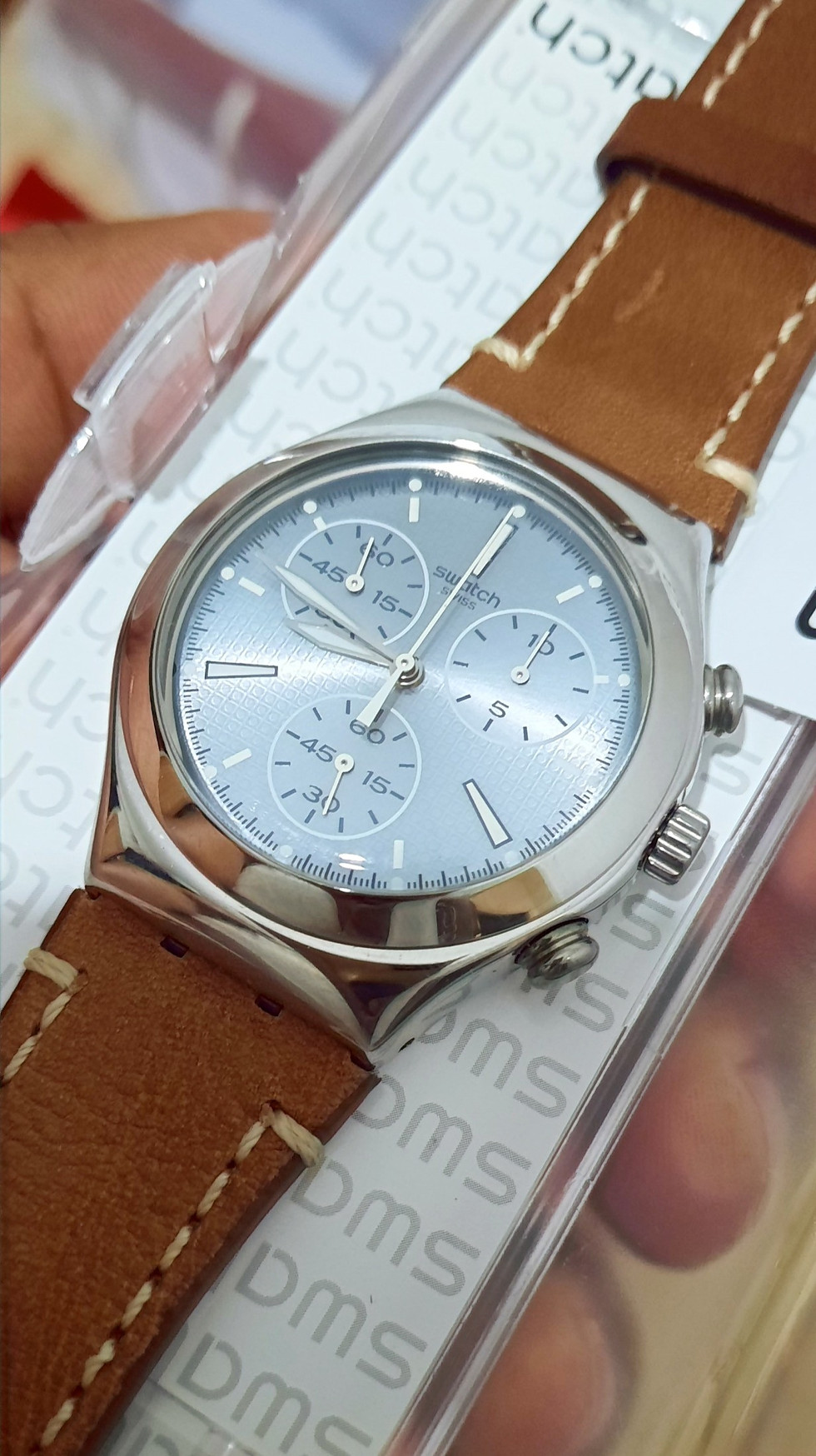 Miniature : Swatch irony bracelet cuir Nouvelle collection