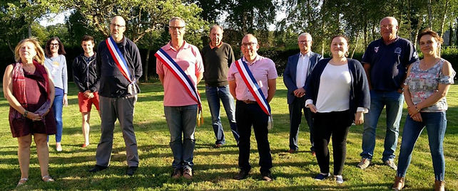 tous les membres du conseil municipal en activité actuellement à Blosseville sur Mer